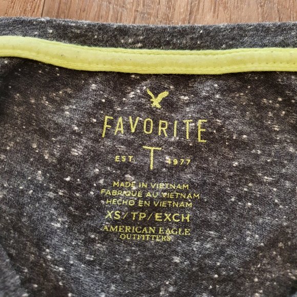 AE Favorite T in Black sz XS - Picture 6 of 6